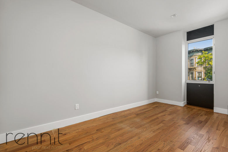 1446 Bedford Ave, Apt 3F Image 6