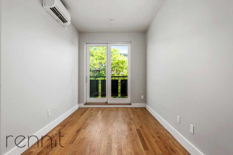 1446 Bedford Ave, Apt 3F Image 7