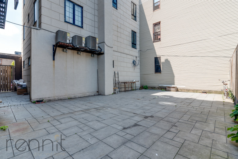 863 Broadway, Apt 3R Image 12