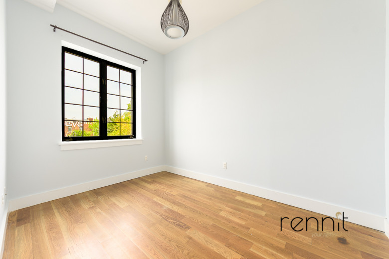 863 Broadway, Apt 3R Image 6