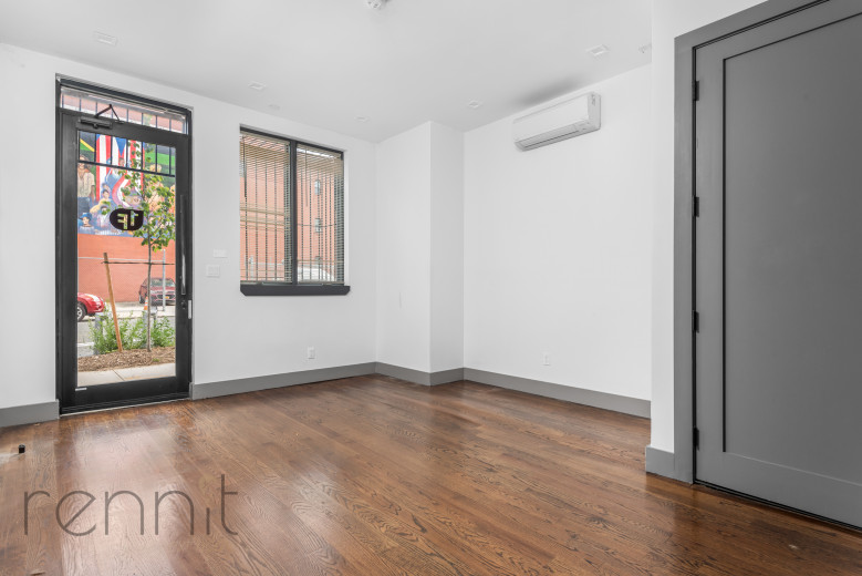 168 Stuyvesant Ave, Apt 1F Image 2