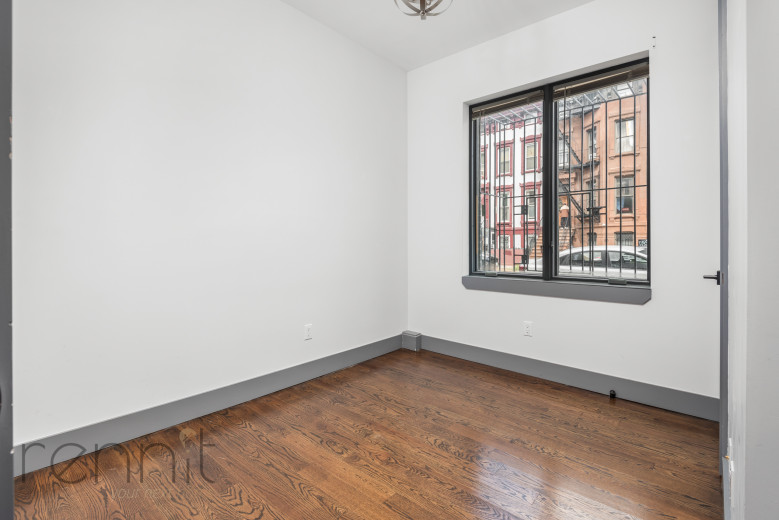 168 Stuyvesant Ave, Apt 1F Image 4