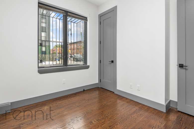 168 Stuyvesant Ave, Apt 1F Image 5