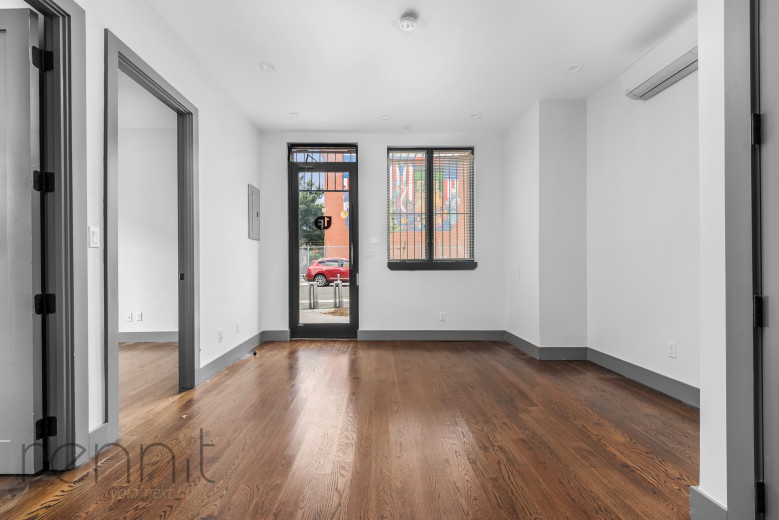168 Stuyvesant Ave, Apt 1F Image 7