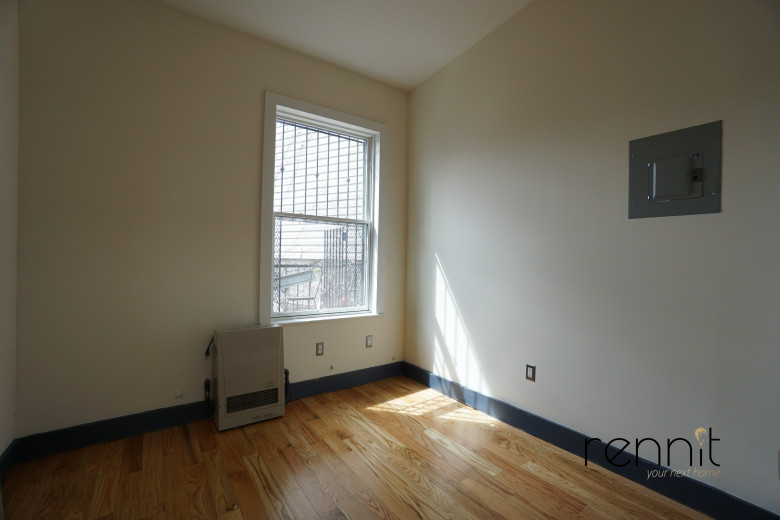 1306 Myrtle Ave, Apt 2L Image 8