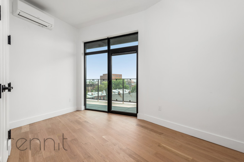 580 Classon Ave, Apt 6C Image 11