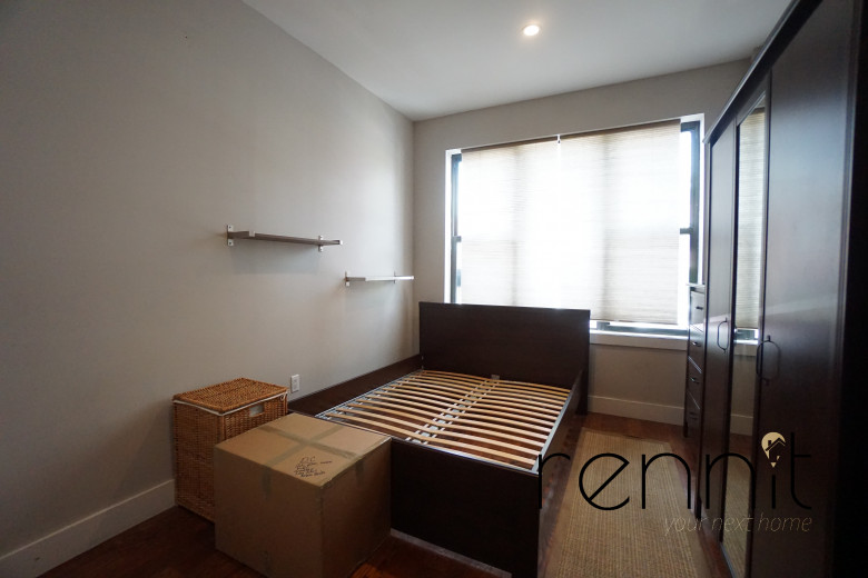 914 Hart St, Apt 1R Image 6