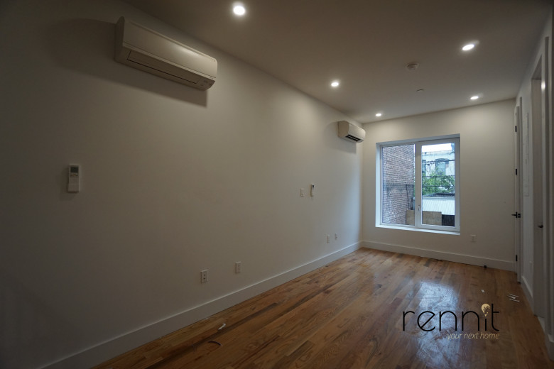 294 Schaefer St, Apt 1B Image 1