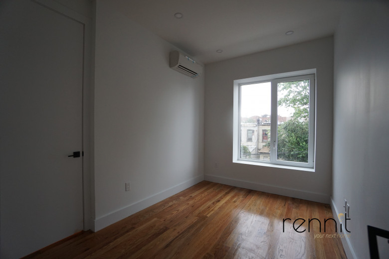 294 Schaefer St, Apt 1B Image 5