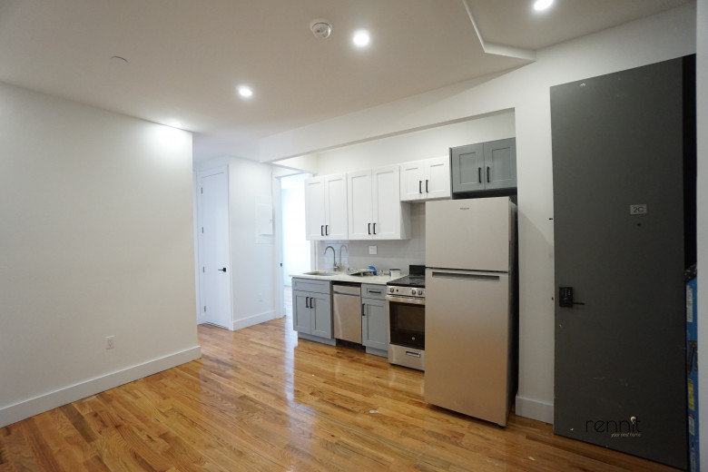 294 Schaefer St, Apt 2C Image 3