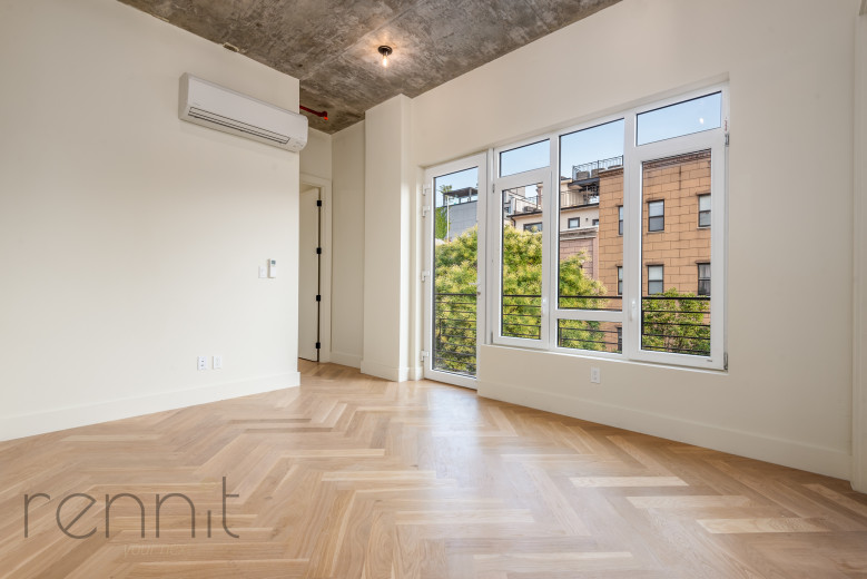 179 Meserole St, Apt 3B Image 1