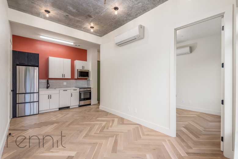 179 Meserole St, Apt 2C Image 5