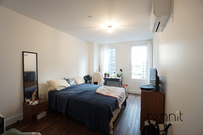 26-24 4th St, Apt 611A Image 15