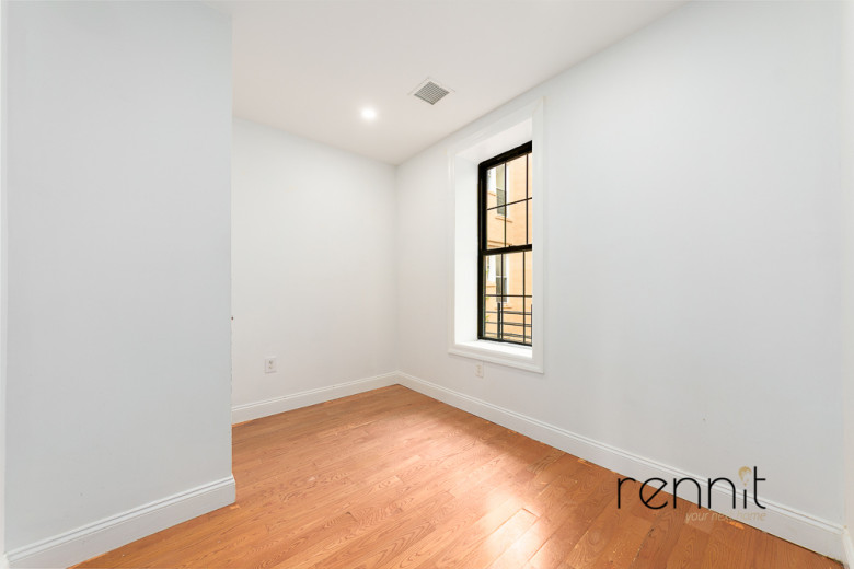 286 Cooper St, Apt 3B Image 4