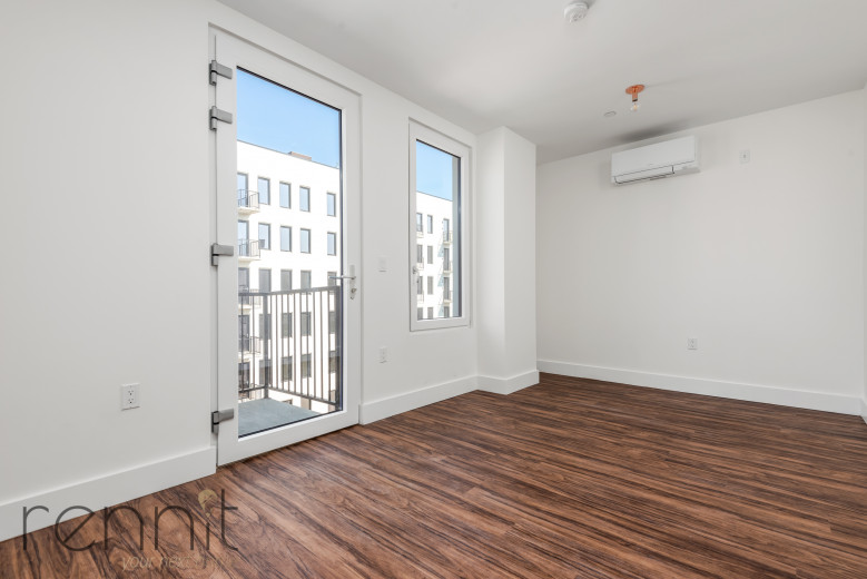 26-25 3rd St, Apt 404B Image 1