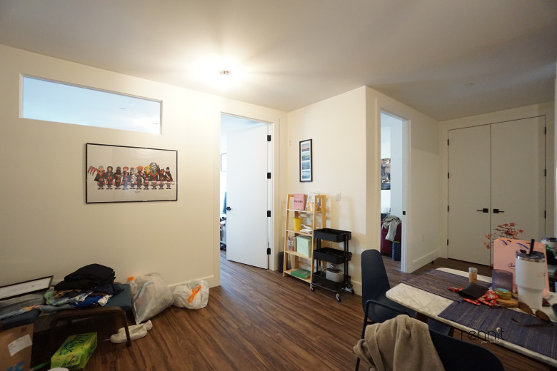 26-24 4th St, Apt 305A Image 8