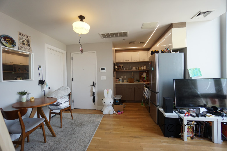 31 Debevoise St, Apt 8C Image 14