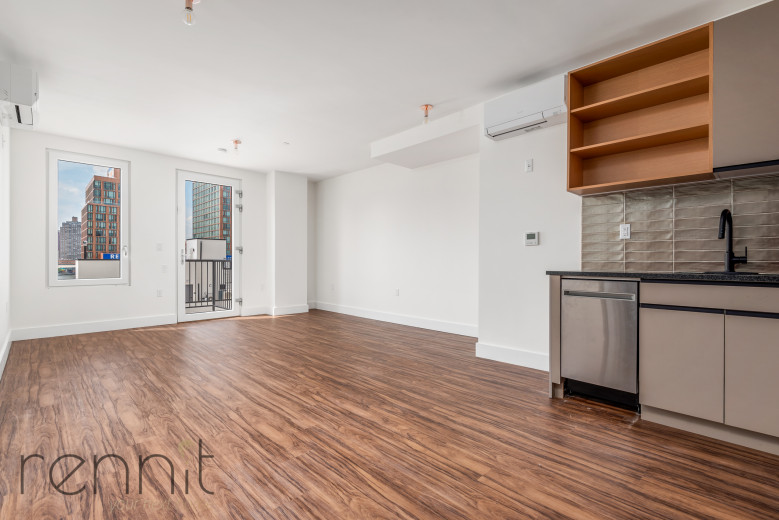 26-24 4th St, Apt 708A Image 1