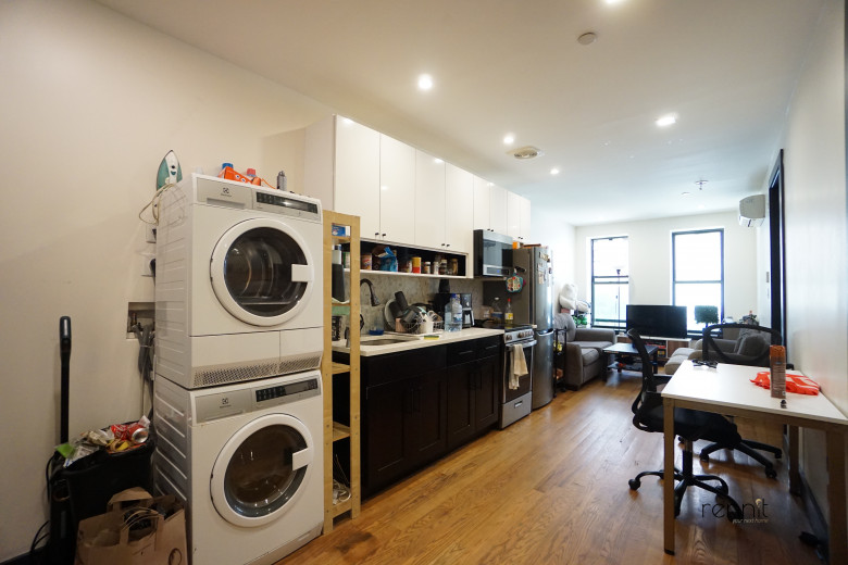 221 Martense St, Apt 1R Image 6