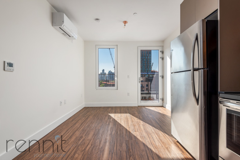 26-25 3rd St, Apt 505B Image 2