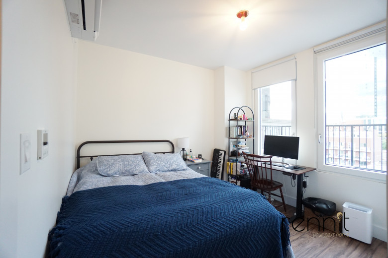 26-25 3rd St, Apt 505B Image 14