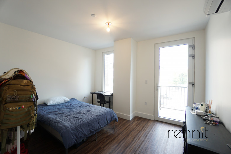 26-24 4th St, Apt 605A Image 12