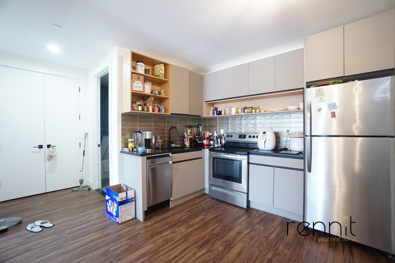 26-24 4th St, Apt 605A Image 9