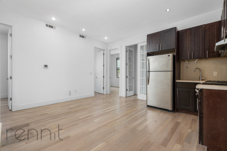 318 Troutman St, Apt 2B Image 2