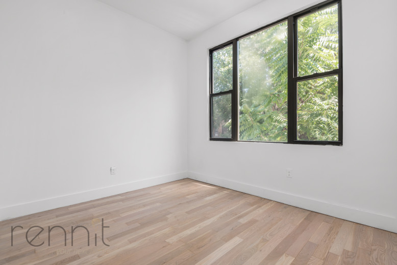 318 Troutman St, Apt 2B Image 9