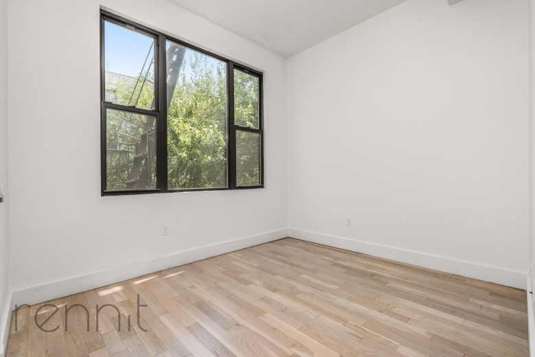 318 Troutman St, Apt 2B Image 12