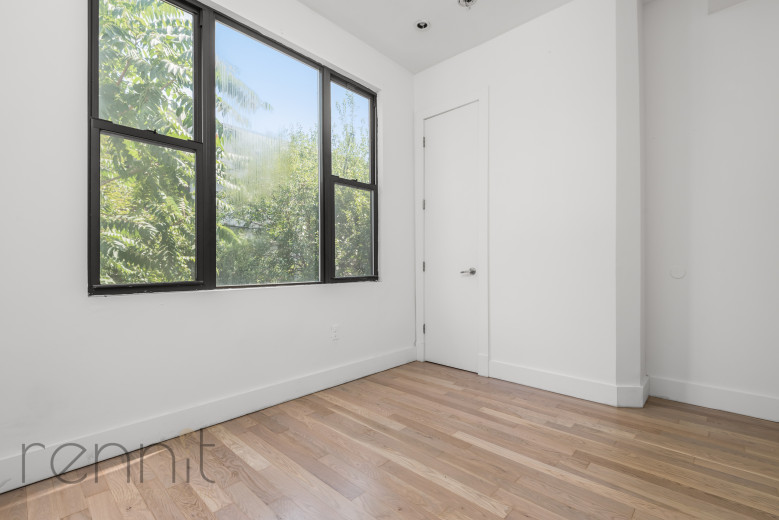 318 Troutman St, Apt 2B Image 3