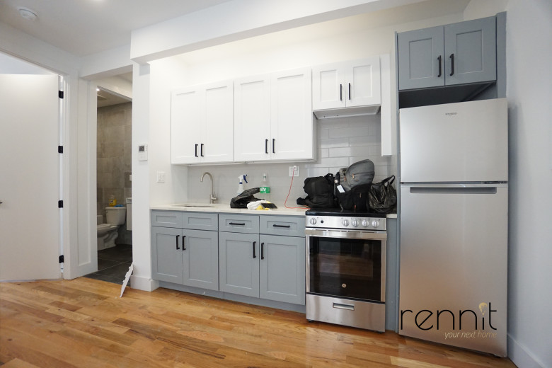 294 Schaefer St #1F, Apt Brooklyn Image 1