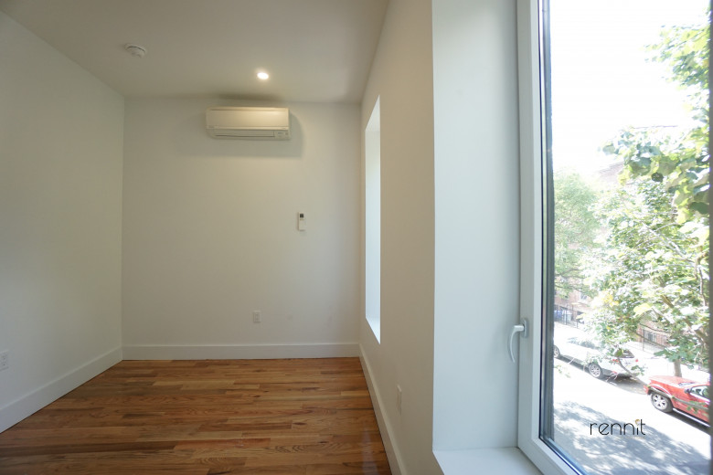 294 Schaefer St, Apt 2A Image 4