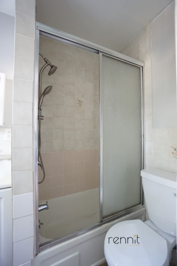 477 Fairview Ave, Apt 2L Image 11