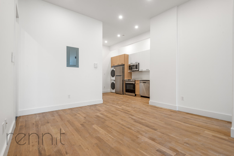 298 Stockholm St, Apt 2B Image 3