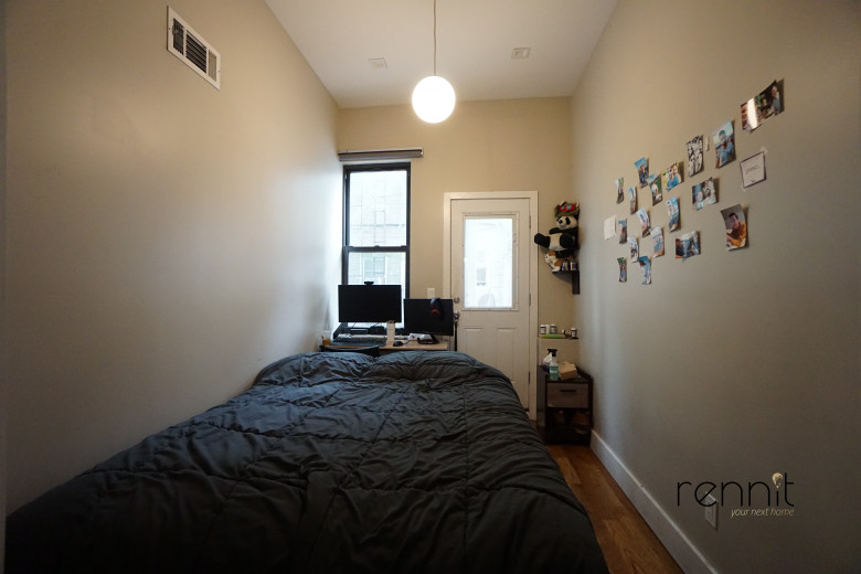 377 Manhattan Ave, Apt 1R Image 11