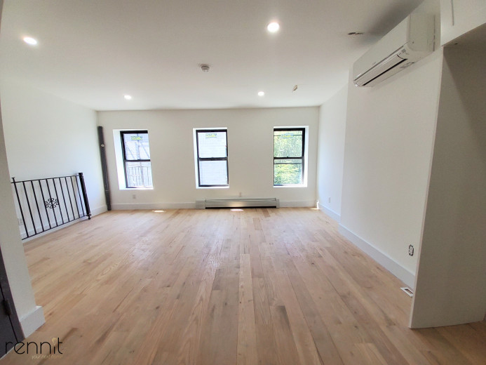 320 Throop Ave, Apt 4 Image 1