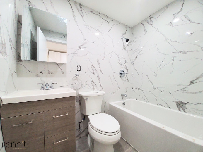320 Throop Ave, Apt 4 Image 7