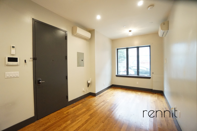 396 S 5th St, Apt 1A Image 1