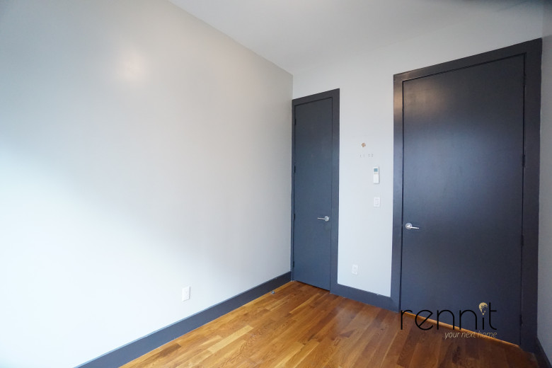 396 S 5th St, Apt 1A Image 5