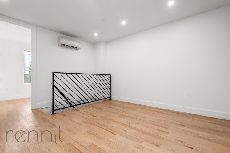 2018 Palmetto St, Apt 1B Image 4