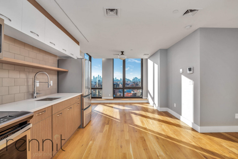 31 Debevoise St, Apt 9E Image 1