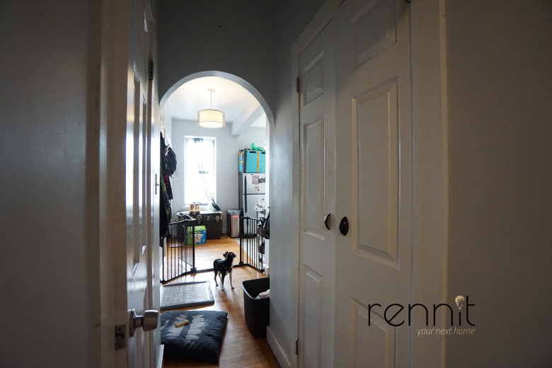 17-34 Menahan St, Apt 3F Image 10