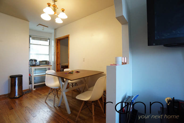 370 Bedford Ave, Apt 18 Image 10