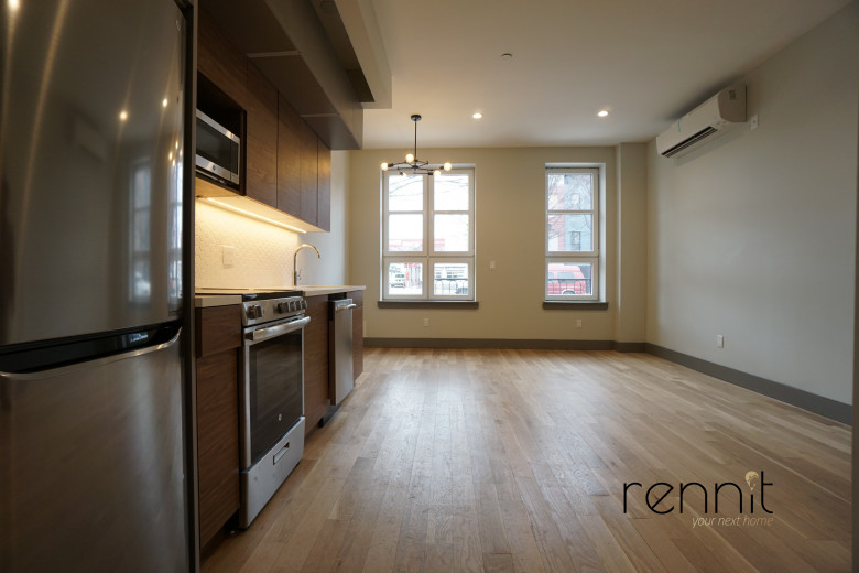 49 Rochester Ave, Apt 1R Image 3