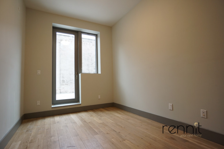 49 Rochester Ave, Apt 1R Image 4