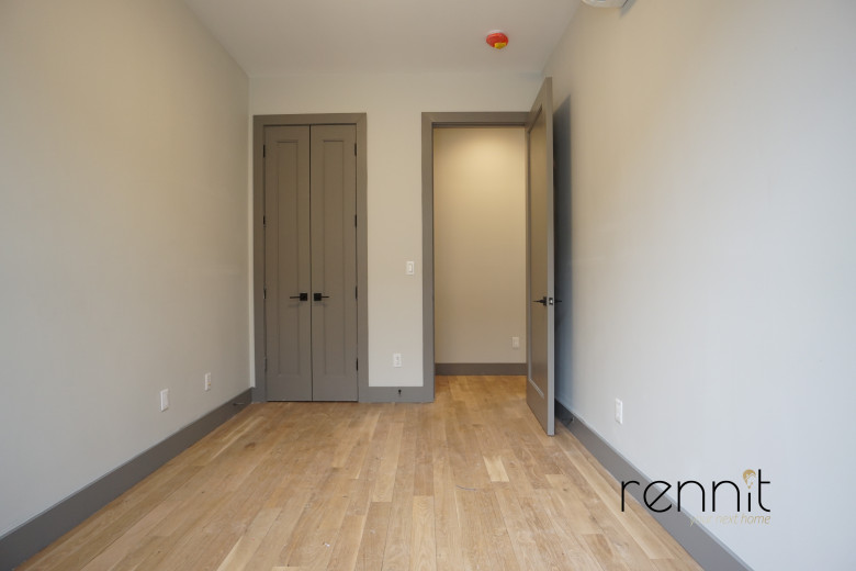 49 Rochester Ave, Apt 1R Image 5