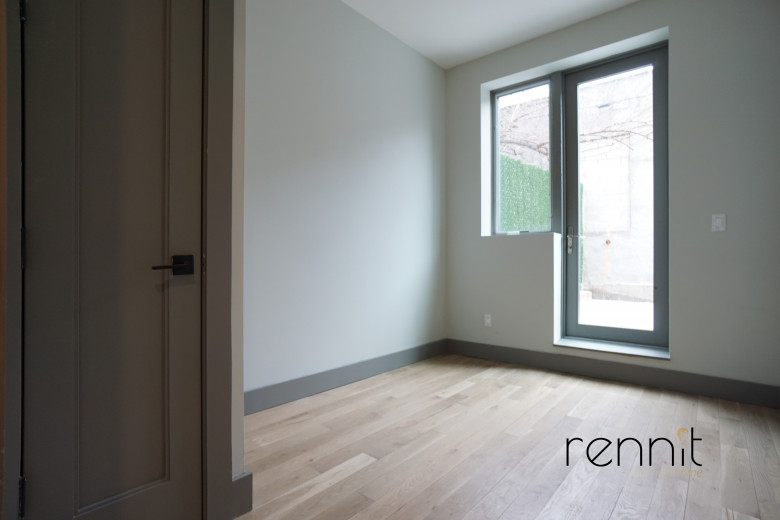 49 Rochester Ave, Apt 1R Image 6