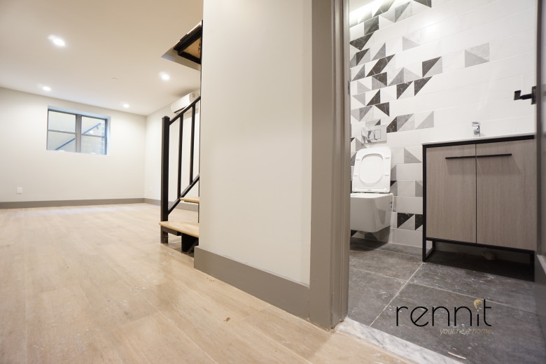 49 Rochester Ave, Apt 1R Image 8