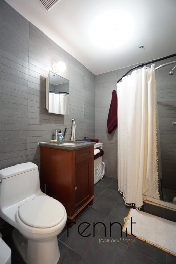 16 Meserole St, Apt 1A Image 14